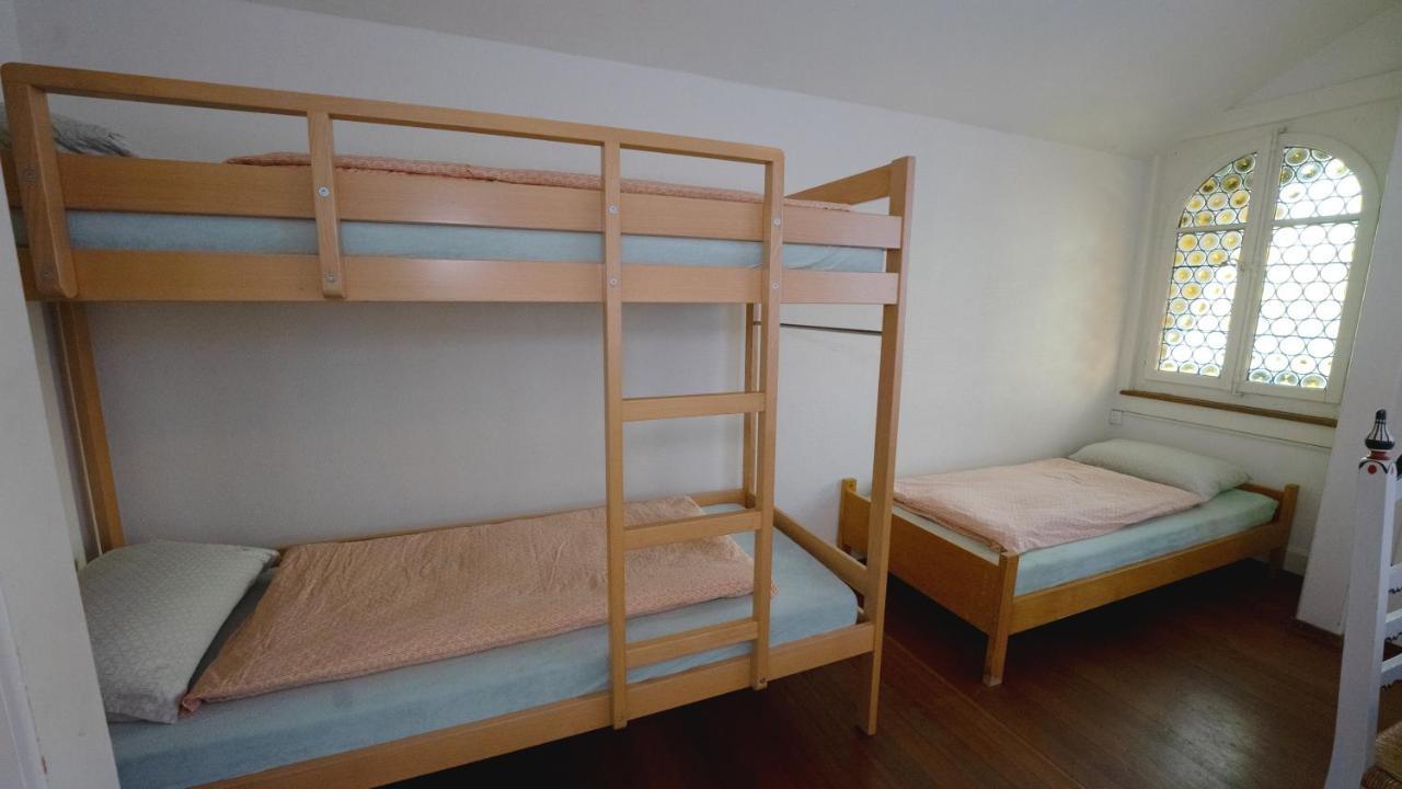 Leissigen Youth Hostel מראה חיצוני תמונה